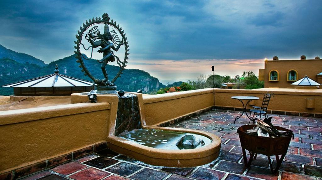 Hostal De La Luz - Spa Holistic Resort Tepoztlán Zewnętrze zdjęcie